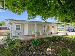 445 PINE PASS Fergus Ontario, N1M 2W5