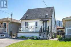 51 DELENA AVENUE S | Hamilton Ontario | Slide Image Two