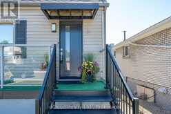 51 DELENA AVENUE S | Hamilton Ontario | Slide Image Three
