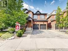 111 PONDMEDE CRESCENT | Whitchurch-Stouffville Ontario | Slide Image Two