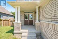 33 PEARL STREET | Wasaga Beach Ontario | Slide Image Four