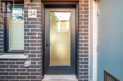 34 LILY LANE | Guelph Ontario | Slide Image Three