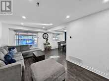 38 ROBBINSTONE DRIVE | Toronto Ontario | Slide Image Eight