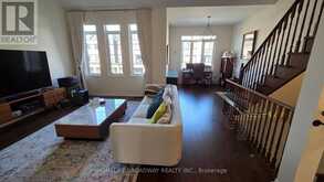 112 NESS DRIVE | Richmond Hill Ontario | Slide Image Twenty
