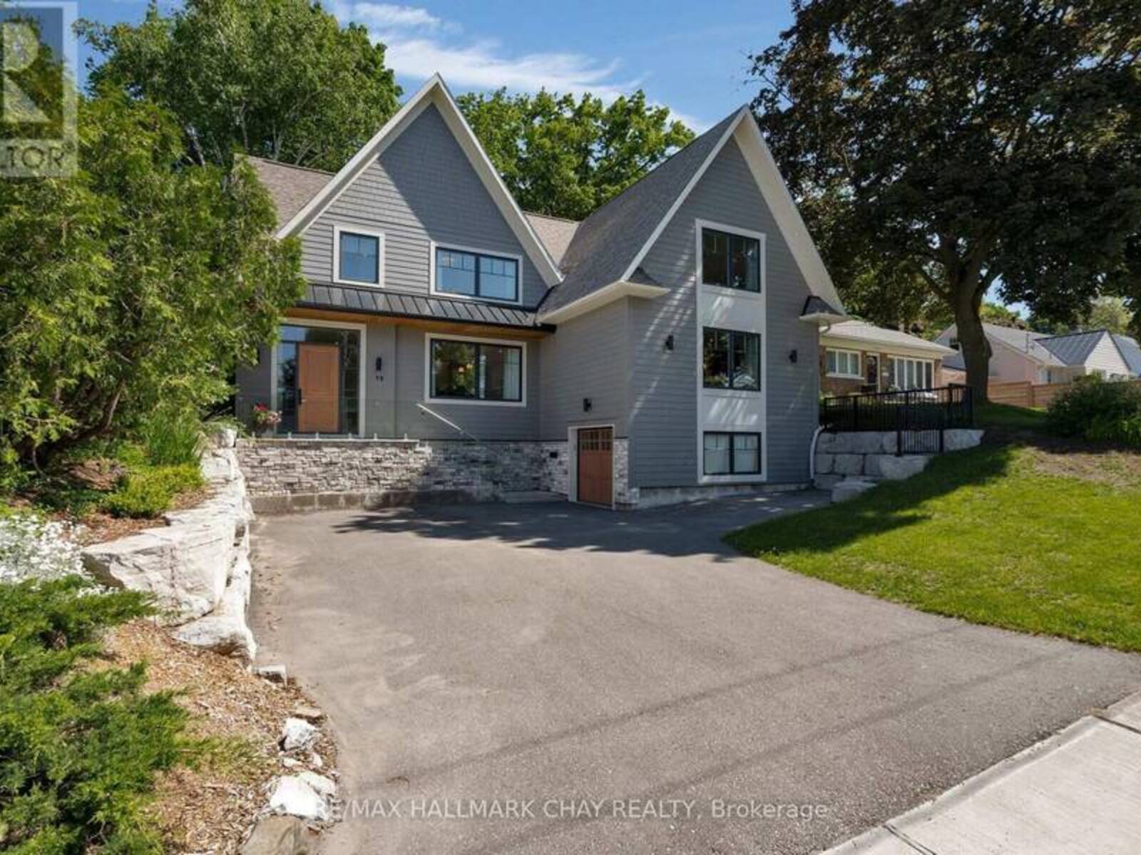 98 SHANTY BAY ROAD, Barrie, Ontario L4M 1E2