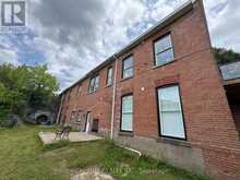 145 SYPLES STREET | Burk's Falls Ontario | Slide Image Three