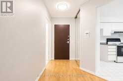 106 - 91 TOWNSGATE DRIVE | Vaughan Ontario | Slide Image Six