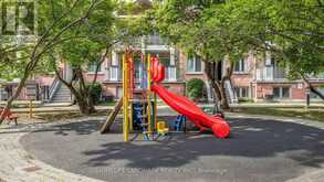 318 - 75 WELDRICK ROAD E | Richmond Hill Ontario | Slide Image Thirty-six
