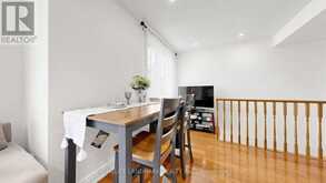 318 - 75 WELDRICK ROAD E | Richmond Hill Ontario | Slide Image Six