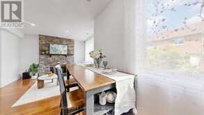 318 - 75 WELDRICK ROAD E | Richmond Hill Ontario | Slide Image Seven