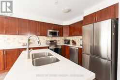 221 PROSSER CIRCLE | Milton Ontario | Slide Image Sixteen