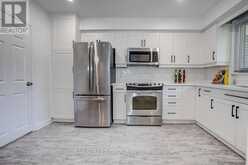 336 BETTY ANN DRIVE | Toronto Ontario | Slide Image Eighteen