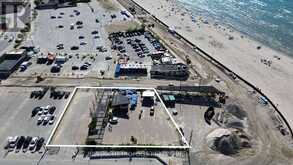 9 MAIN STREET | Wasaga Beach Ontario | Slide Image Eight
