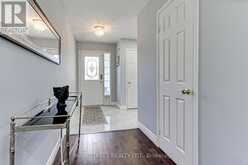 38 SUNDEW DRIVE | Barrie Ontario | Slide Image Six