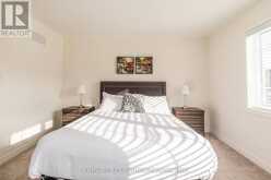 388 GRINDSTONE TRAIL | Oakville Ontario | Slide Image Thirty-three