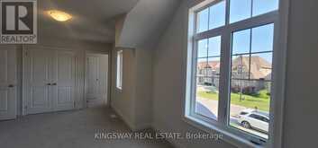 167 TRAIL BOULEVARD | Barrie Ontario | Slide Image Fourteen