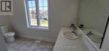 167 TRAIL BOULEVARD | Barrie Ontario | Slide Image Seventeen