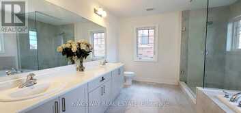 167 TRAIL BOULEVARD | Barrie Ontario | Slide Image Eight