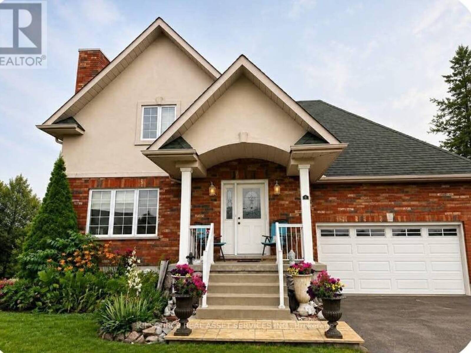 6 EDGEWATER DRIVE, Brighton, Ontario K0K 1H0