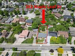 362 MAPLE LEAF DRIVE Toronto Ontario, M6L 1P4