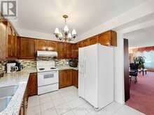 138 STRAWBERRY DRIVE | Hamilton Ontario | Slide Image Thirteen