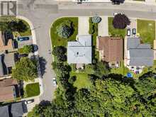 138 STRAWBERRY DRIVE | Hamilton Ontario | Slide Image Five
