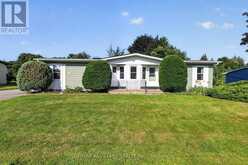 30 DAMSEL CIRCLE | Georgina Ontario | Slide Image Two