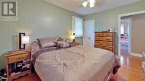 369 PALISER CRESCENT S | Richmond Hill Ontario | Slide Image Ten