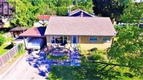 369 PALISER CRESCENT S | Richmond Hill Ontario | Slide Image Seventeen