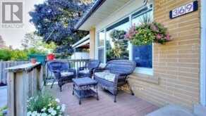 369 PALISER CRESCENT S | Richmond Hill Ontario | Slide Image Two