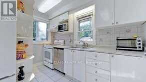 369 PALISER CRESCENT S | Richmond Hill Ontario | Slide Image Eight