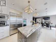 145 RENAISSANCE COURT | Vaughan Ontario | Slide Image Eighteen