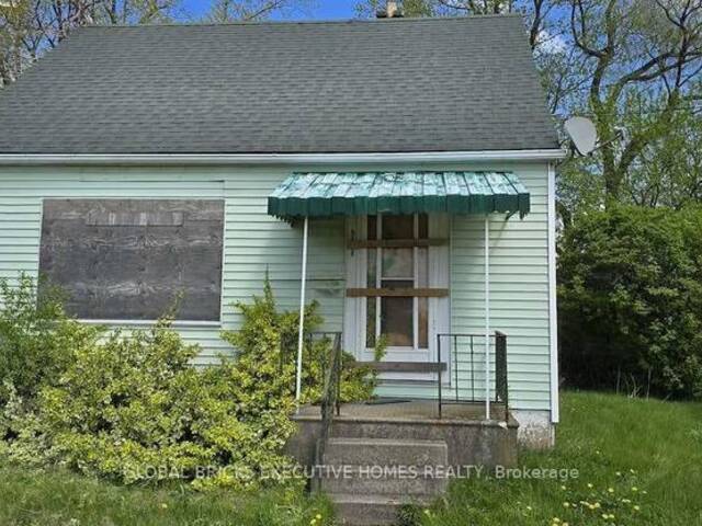 5168 STANLEY AVENUE Niagara Falls Ontario, L2E 5A4 - Property For Sale