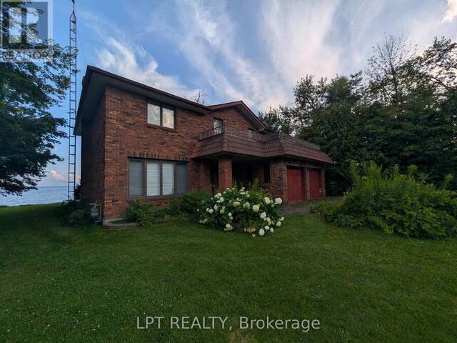 47 PARKSIDE DRIVE Oro-Medonte Ontario, L0L 1T0 - 3 Bedrooms Waterfront Home For sale