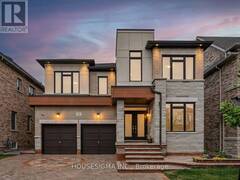 15 EDWORTHY GARDENS Hamilton Ontario, L8B 1Y8