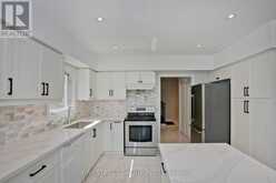 22 TAOS COURT | Richmond Hill Ontario | Slide Image Five