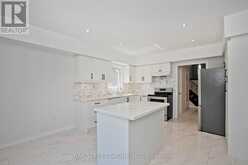 22 TAOS COURT | Richmond Hill Ontario | Slide Image Nine