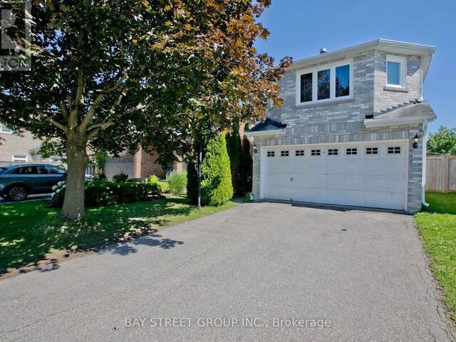 22 TAOS COURT Richmond Hill Ontario, L4C 0G5 - 4 Bedrooms Home For Sale
