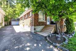 140 GLADSTONE AVENUE | Oshawa Ontario | Slide Image Two