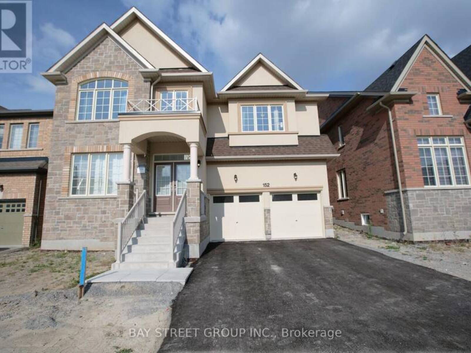 152 BEN SINCLAIR AVENUE, East Gwillimbury, Ontario L9N 0Z2