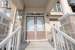 152 BEN SINCLAIR AVENUE | East Gwillimbury Ontario | Slide Image Two