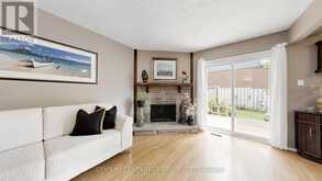 27 DUNKELD WAY | Markham Ontario | Slide Image Two