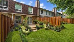 27 DUNKELD WAY | Markham Ontario | Slide Image Thirty-eight