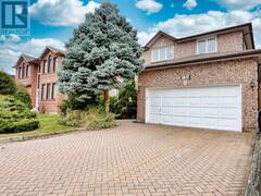 150 HOLMES AVENUE Toronto Ontario, M2N 4M6