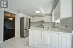 29 CHARRINGTON CRESCENT | Markham Ontario | Slide Image Thirteen
