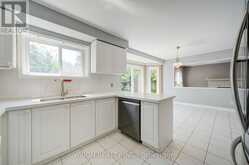 29 CHARRINGTON CRESCENT | Markham Ontario | Slide Image Fifteen