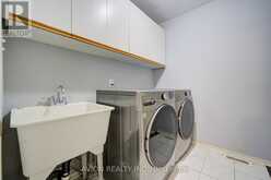 29 CHARRINGTON CRESCENT | Markham Ontario | Slide Image Twenty-three