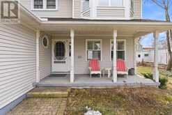 154 BROCK STREET E | Uxbridge Ontario | Slide Image Four