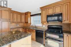 154 BROCK STREET E | Uxbridge Ontario | Slide Image Eight