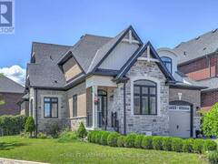 62 LADDER CRESCENT East Gwillimbury Ontario, L9N 0N8